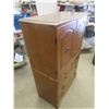 Image 2 : Dresser 54" x 35" x 17"