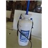 Image 7 : Bottle , Backpack Sprayer 