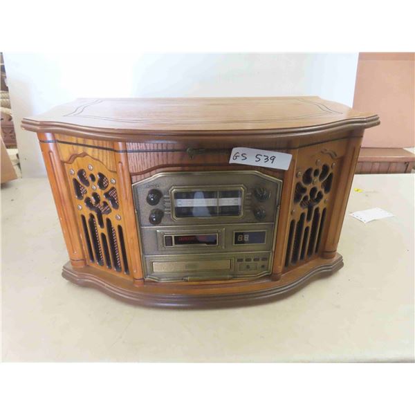 Emerson Radio/Record/CD Player , Modern with Vintage