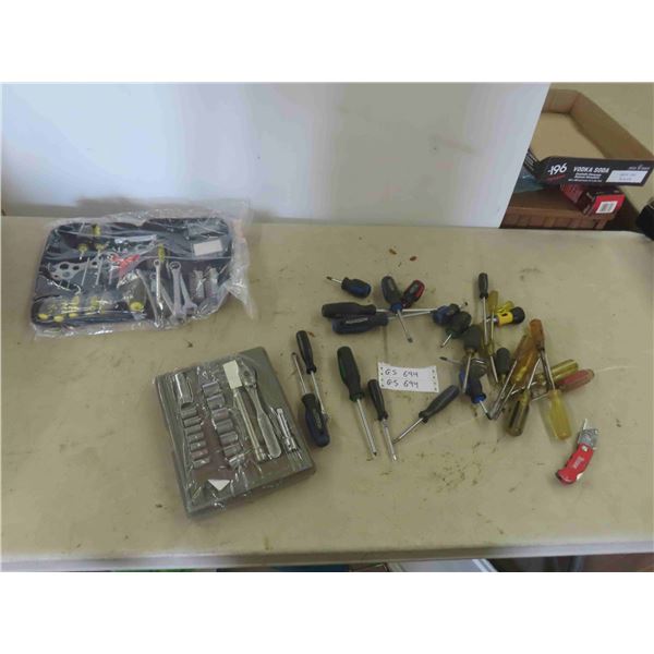 Screwdrivers, Wrenches, 3/8'' Socket Set, Plus 