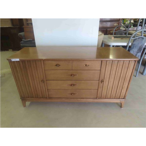 Buffet 31'' x 60'' x 20'' 