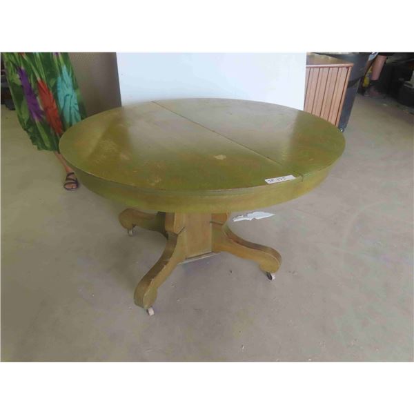 Oak Pedestal Table 26'' H x 44'' Across 