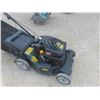 Image 4 : Yardworks 173cc Push Gas Mower 
