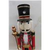 Image 3 : 2 Wooden Nut Crackers 24" Tall