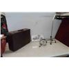 Image 1 : Vintage Suitcase, Sunlamp