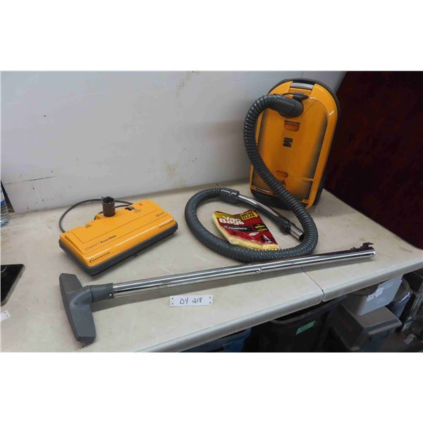 Kenmore Vacuum 120mp with Power Head and Extra Bags 