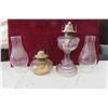 Image 4 : 2 Vintage Oil Lamps Including a Peanut Lamp Tallest 18"