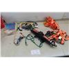 Image 1 : Scissor Jack, Ratchet Straps, Bungee Cords, Wash 