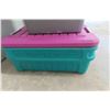 Image 3 : 8 Plastic Totes with Lid