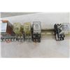 Image 8 : (2) Pole Pushomatic Breakers + Single Pole +