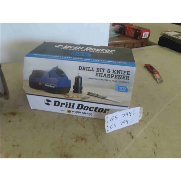 Drill Doctor Bit Sharpener & Knife, Bench Grinder 