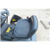Image 5 : MTD 13HP 38'' Riding Mower , Shift or Go , Looks Good. 