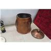 Image 2 : Copper Ash Pot with Lid, Brass Planter & More 