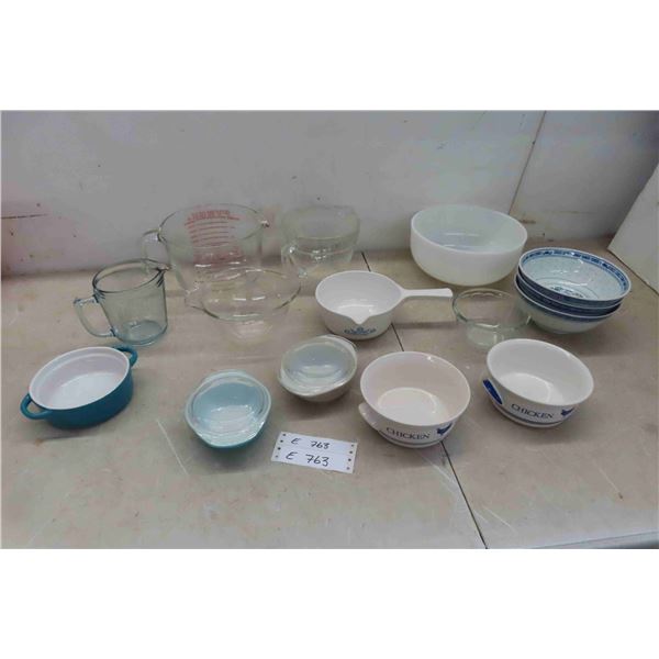  Pyrex, Fireking, Corningware, Measuring Cups +