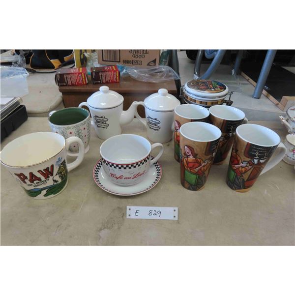 Tim Hortons Coffee Pots, Cups & Coffee Keeper with Matching Cups