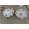 Image 4 : 16 Pcs Royal Albert Petit Point China