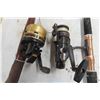 Image 3 : 4 Fishing Rods , 4 Reels, Fishing Net, Red Rod Broken