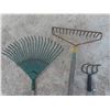 Image 4 : 45 Gallon Poly Barrel with Yard Tools (3) Rakes, (5) Shovels, Sledge Hammer, Hoe