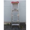 Image 1 : 5 Ft Aluminum Ladder