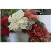 Image 4 : Christmas Wreath 27" Diameter + 3 Baskets With Slogans