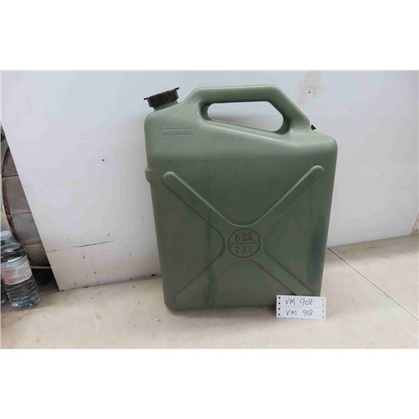 6 Gallon Poly Container 