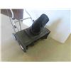 Image 2 : Yardworks 12A Electric Snow Thrower 