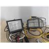 Image 2 : Halogen Light, Flashlight, Fire Blanket 