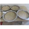 Image 2 : 8 Auto Beauty Ring Hubcaps