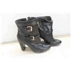 Image 8 : 6 Pairs Womens Shoes - 5 Size 8 & 9, Boots Size 10