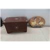 Image 8 : Assortment of Wood Cases and Welcome Sign