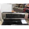 Image 2 : LG Stainless Stove | Convection Bake & Broil | Self Cleaning 