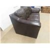 Image 2 : Leather/Leather Style Couch 84'' Wide