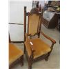 Image 8 : 6 Matching Dining Room Chairs (2) are Captain 