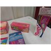 Image 2 : Cleaning Products: Gloves, Cling Free & More 