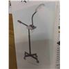 Image 2 :  2 in 1 Professional Facial Steamer & 5X Magnifying Lamp - 60-Min