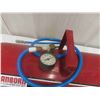 Image 3 : Portable Air Tank with Gauge & Hose 