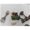 Image 2 : Door Knobs: Metal, Porcelain, Glass. 