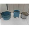 Image 1 : 3 Enamel Pots with Handles 