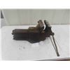 Image 1 : Large Vice Made in England 8'' 