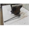 Image 2 : Large Vice Made in England 8'' 
