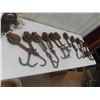 Image 1 : 11 Track Roller Hooks 