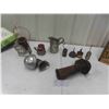 Image 1 : Canada Dry Crate, 2 Vintage Auto Horns, Oil Cans, Old Light 