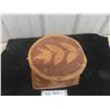 Image 2 : Large Vintage Woodland Cree First Nation Birch Bark Basket 