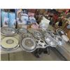 Image 1 : 16 Mixed Hubcaps 