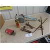 Image 1 : 2 Victor Leg Traps, Insect Sprayer, Berry Picker. 
