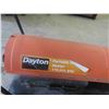 Image 2 : Dayton Portable Heater 175000 BTU 
