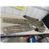 Image 1 : Camo Snowmobile Suit Mens Size Small (No Size Listed, 