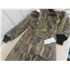 Image 3 : Camo Snowmobile Suit Mens Size Small (No Size Listed, 