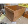 Image 2 : Wood Crate, 2 Enamel Bowls 