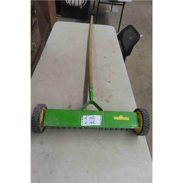 Wolf 22" Lawn / Grass Aerator Rake 